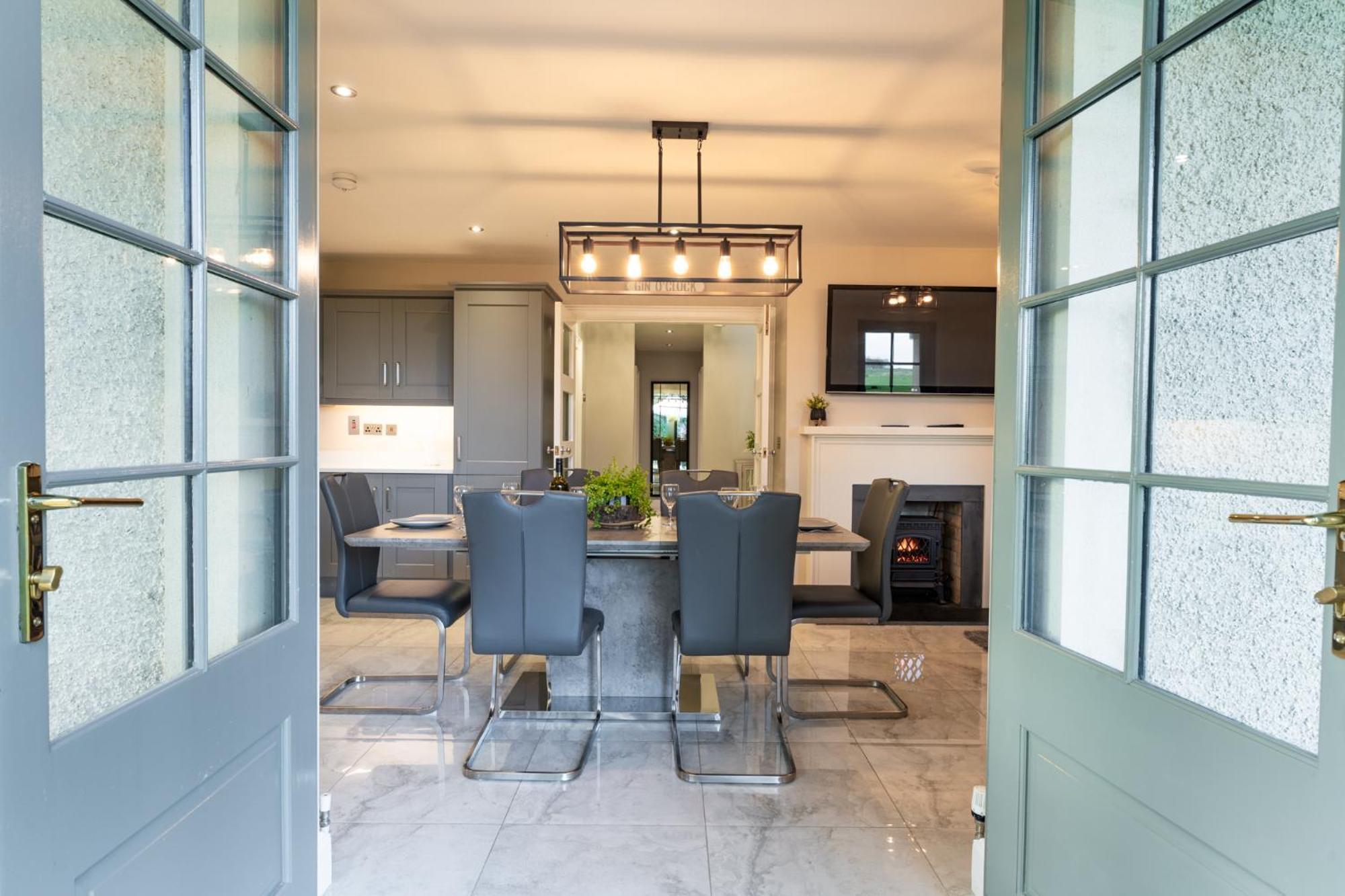 Escape Ordinary At Lough Erne Golf Village เอนนิสคิลเลน ภายนอก รูปภาพ
